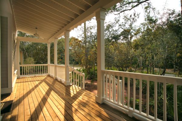 Cost of Veranda Deck Construction in Longmont