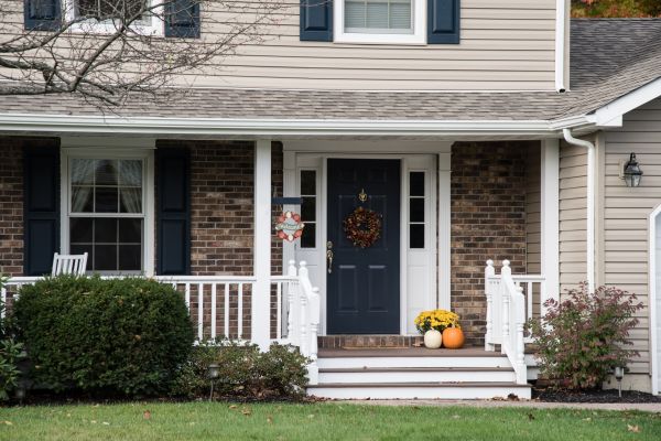 Cost of Front Deck Construction in Longmont